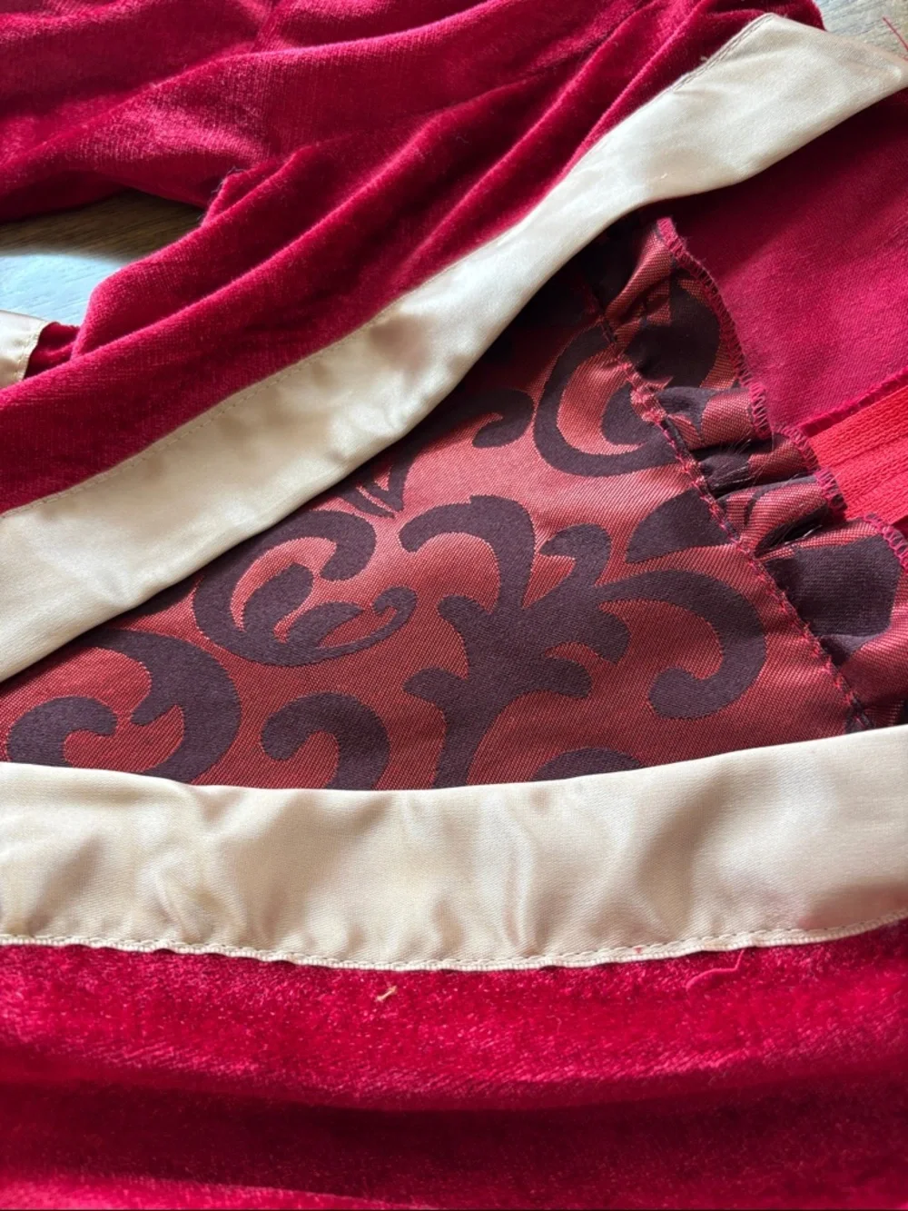 Girls Red Velvet Medieval Princess Halloween Costume with Gold Trim